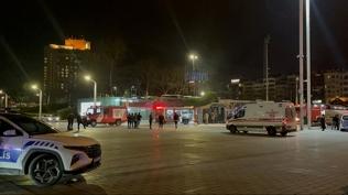 Taksim metrosunda yang�n pani�i! Cumhuriyet T�neli ��k��� ula��ma kapat�ld�