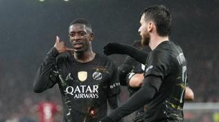 Dembele sahne aldı! PSG, Liverpool'u devirip tur atladı
