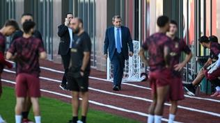 Dursun �zbek'ten moral ziyareti!