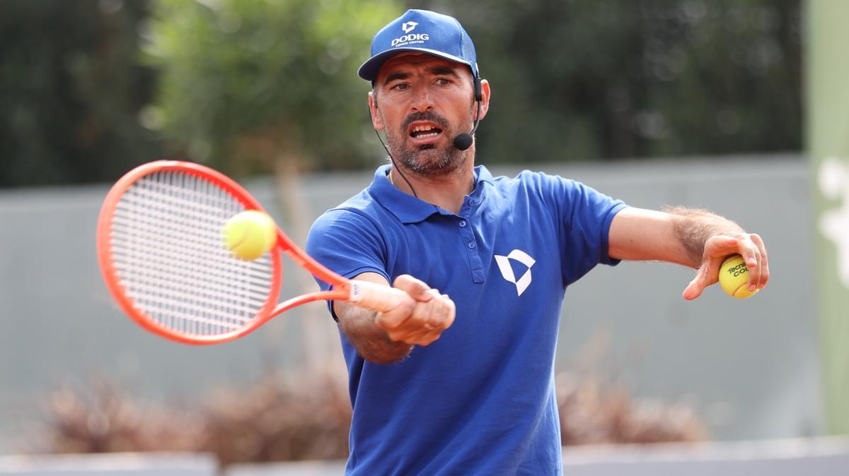 Grand slam şampiyonu Ivan Dodig, Antalya'da gençlerle buluştu