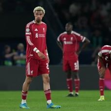 Hugo Ekitike sezonu kapatt�: A�il tendonu koptu