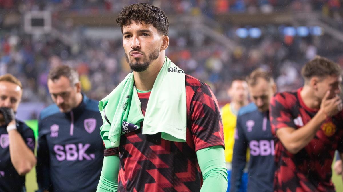 Altay Bay�nd�r ad�m ad�m Be�ikta�'a