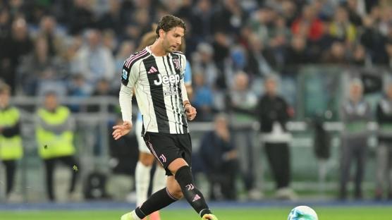Juventus'tan Manuel Locatelli hamlesi! S�zle�mesi uzat�ld�