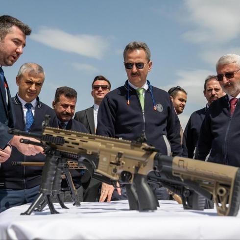 MKE'nin �retim �ss�ne ziyaret! Savunma Sanayii Ba�kan� G�rg�n: B�y�k �nem ta��yor