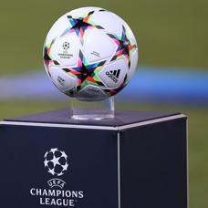 �ampiyonlar Ligi'nde ilk yar� finalistler belli oldu!