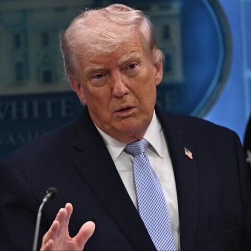 Trump, İran'ı istediği gibi vurabilecek