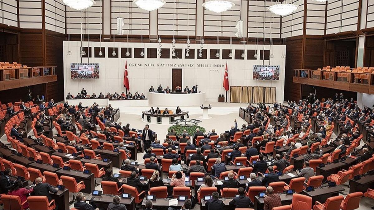 Okul sald�r�lar� i�in komisyon karar�