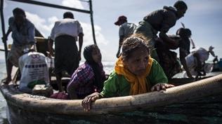 Tekne facias�nda ac� bilan�o: Y�zlerce m�lteci kayboldu