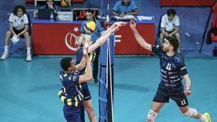 Fenerbah�e Medicana seriyi bitirdi! Bursa'da 3-1'lik galibiyet