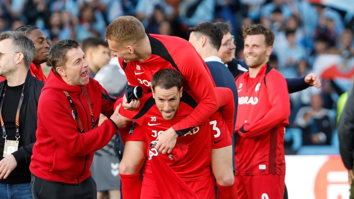 Freiburg turu ge�ti: Avrupa Ligi'nde yar� finale y�kseldi