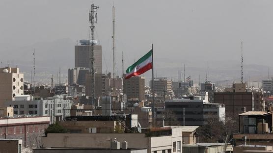 İran'dan eğitim kararı! Okullar kapanıyor