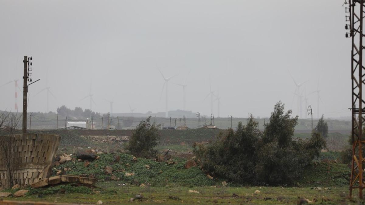 ��galci �srail askerlerinden Kuneytra ili k�rsal�na bask�n