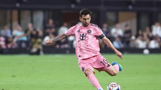 Lionel Messi kul�p sat�n ald�! Yeni adresi �spanya