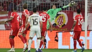 Manuel Neuer'den Arda G�ler'e �vg�: Vuru�lar� ger�ekten �ok g��l�