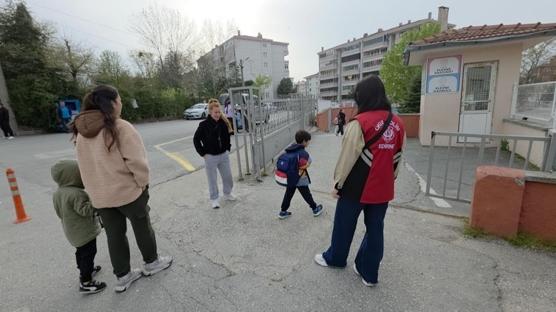 Okullarda 'sıfır risk' denetimi: Polis ekipleri teyakkuzda