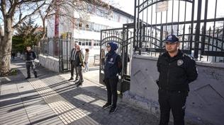 T�rkiye genelinde okul �evrelerine g�venlik kalkan�