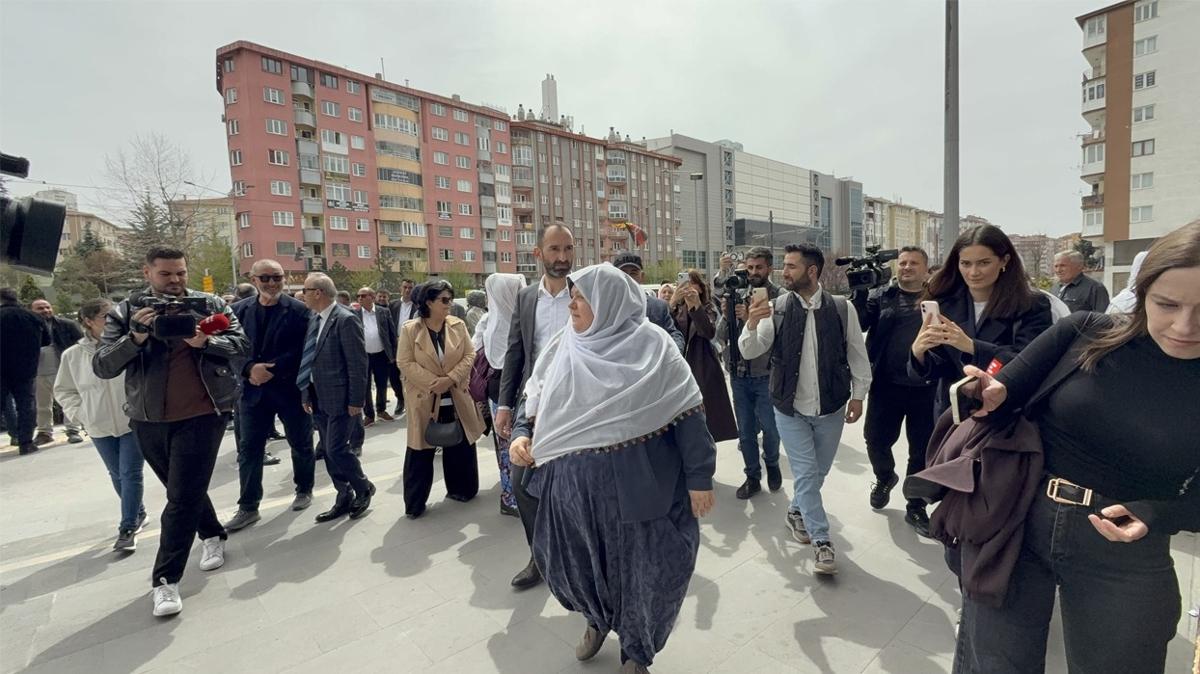 28 �ubat kafal� �P'li hakim kar��s�na ��k�yor! Kad�nlar Ba�kan G�ne� i�in kenetlendi