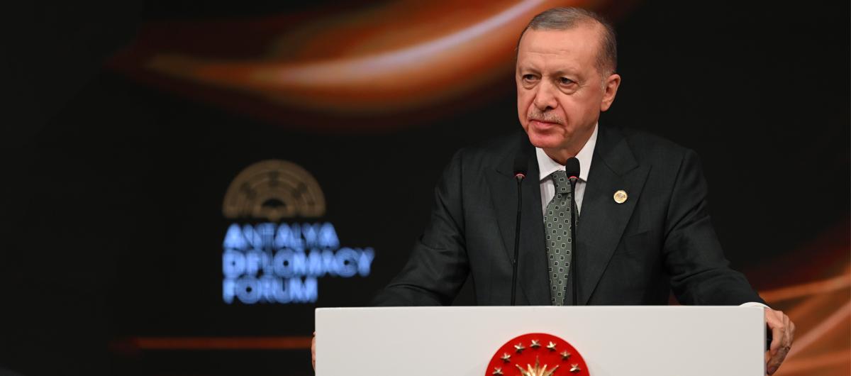 #CANLI Cumhurba�kan� Erdo�an'dan Orta Do�u i�in kal�c� bar�� �a�r�s�: Ate�kesten memnuniyet duyuyoruz