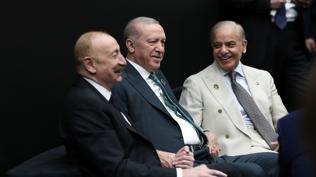 Cumhurba�kan� Erdo�an'dan diplomasi trafi�i! G�r��meler pe� pe�e geldi