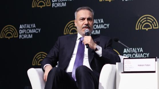Bakan Fidan'dan bar�� i�in diyalog �a�r�s�: Uluslararas� d�zen ��kmeye ba�lad�