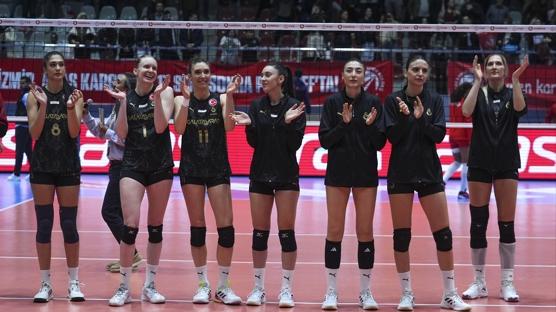 Galatasaray Daikin, Aras Kargo deplasman�nda galip