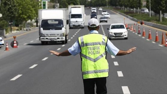 �stanbullular dikkat! Yar�n bu yollar trafi�e kapat�lacak