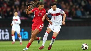 Kad�n A Milli Tak�m�, Sinop'ta �svi�re kar��s�nda