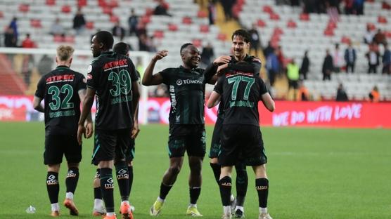 Konyaspor, Antalyaspor deplasman�nda galip geldi