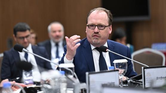 OECD direkt�r�nden 'b�lgesel merkez' vurgusu: T�rkiye �nc�l�k ediyor