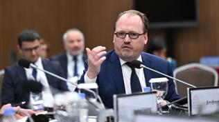 OECD direkt�r�nden 'b�lgesel merkez' vurgusu: T�rkiye �nc�l�k ediyor