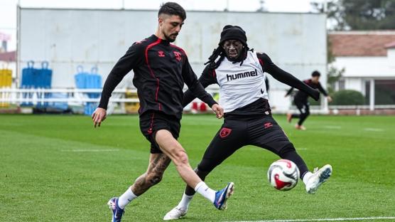 Samsunspor, Be�ikta� ma��na haz�r