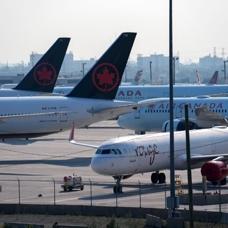 Sava��n faturas� g�ky�z�ne kesildi! Kanadal� hava yolu �irketinden hat iptalleri