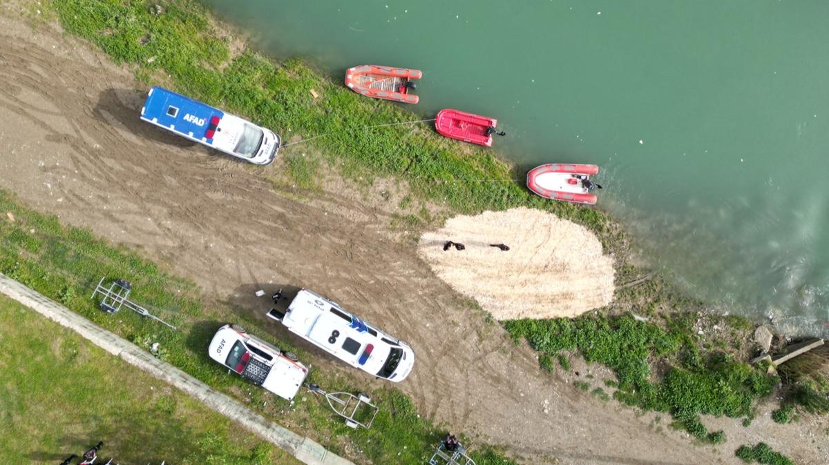 Tarsus �elalesi'nde 14. g�n... Kay�p Kerem i�in 219 ki�ilik ekip seferber