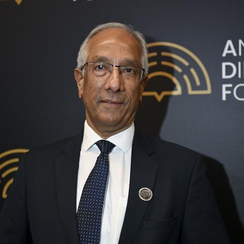 Ankara'n�n hamlelerinden �vg�yle bahsetti: T�rkiye t�m k�ta �lkelerine f�rsat sunuyor