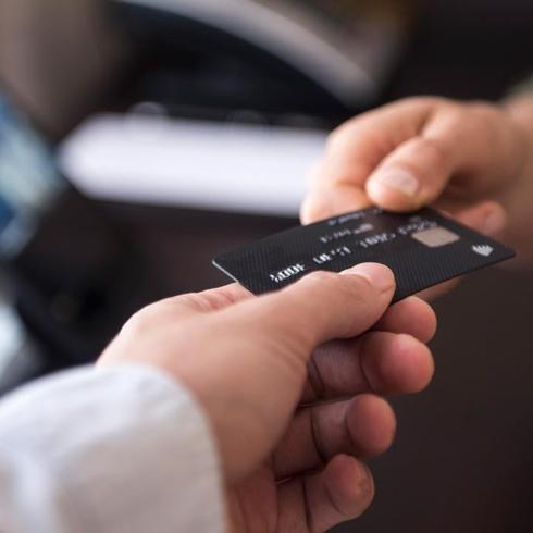 Kredi kart� limiti d�zenlemesi ask�ya m� al�nd�?