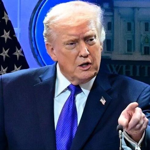 Demokrasinin 'karanl�k' y�z�: Trump'tan ajanlara s�n�rs�z dinleme yetkisi