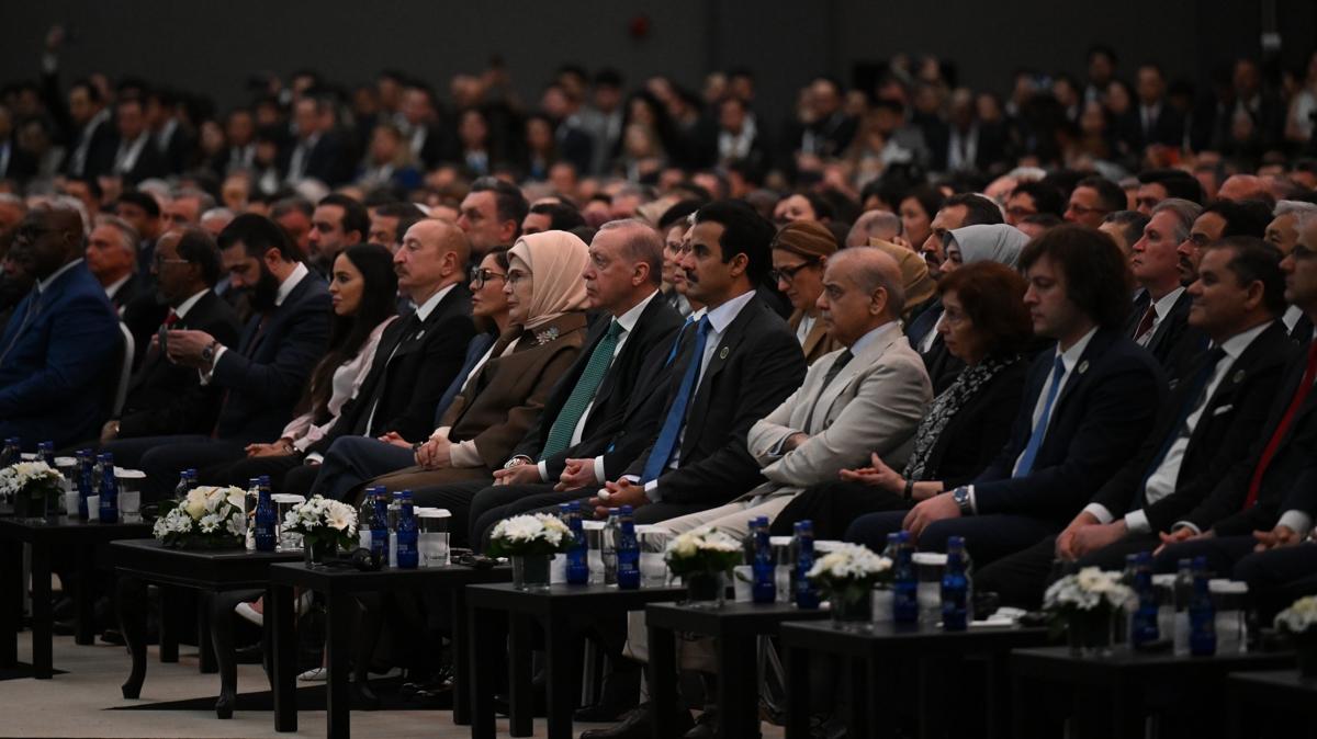 'ADF sahneyi domine ediyor'