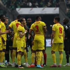 G�ztepe'den hakem tepkisi