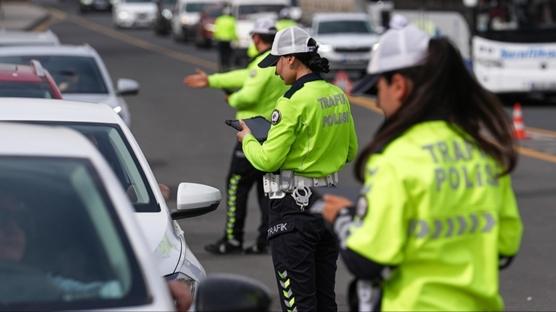 'Huzur-42/6' denetimi! �ok say�da asker ka�a�� tespit edildi