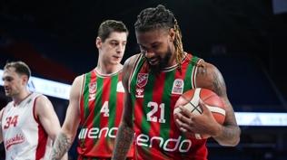 Kar��yaka Basketbol'dan pe� pe�e 2. galibiyet
