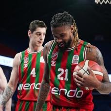 Kar��yaka Basketbol'dan pe� pe�e 2. galibiyet