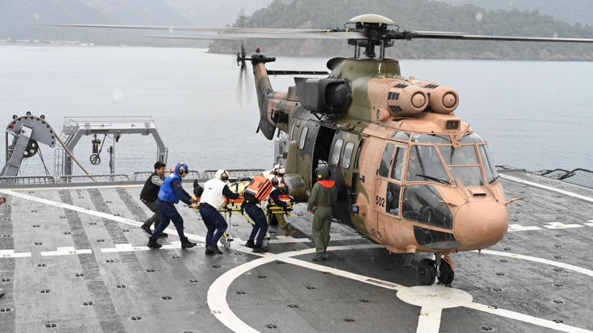 MSB payla�t�: Aksaz'da nefes kesen KURTARAN-2026 Denizalt� Kurtarma Tatbikat� s�r�yor