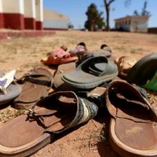 Nijerya'da ka��r�lan 13 ��renciden iyi haber: Ailelerine kavu�tular