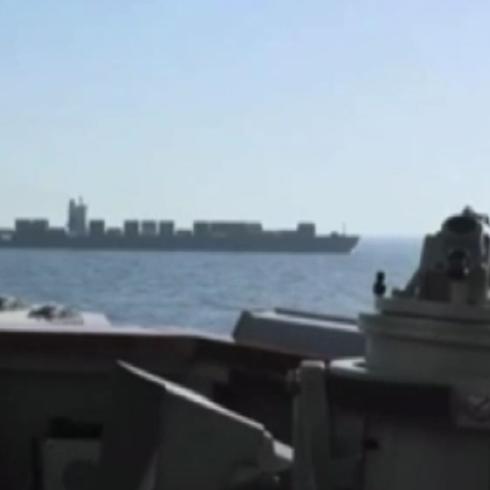 B�lgede sular �s�n�yor! ABD ordusu �ran gemisini b�yle vurdu