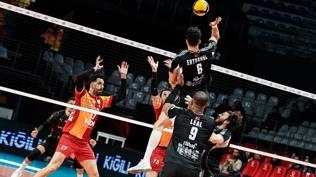 Efeler Ligi'nde �ampiyonluk serisi ba�l�yor: 3 galibiyet kupay� belirleyecek