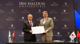 �bn Haldun �niversitesi ve YETEV'den �ngilizce e�itiminde d�n���m hamlesi