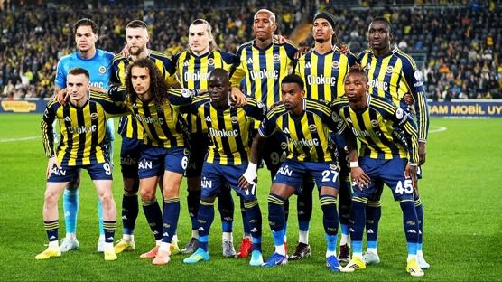 Fenerbah�e kamp kadrosunu duyurdu