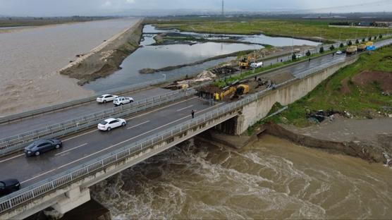 Kuvvetli sa�anak hayat� fel� etti: ��ken yol ula��ma kapat�ld�