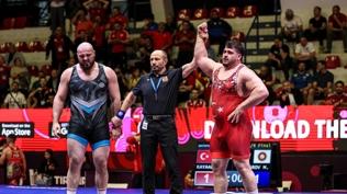 R�za Kayaalp 15. kez finalde!