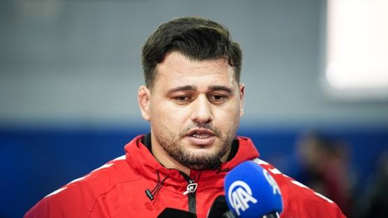 R�za Kayaalp: ��k�rler olsun finaldeyim